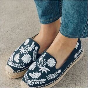 Soludos Womens Ibiza Floral Embroidered Espadrilles Navy Blue White Size 6.5